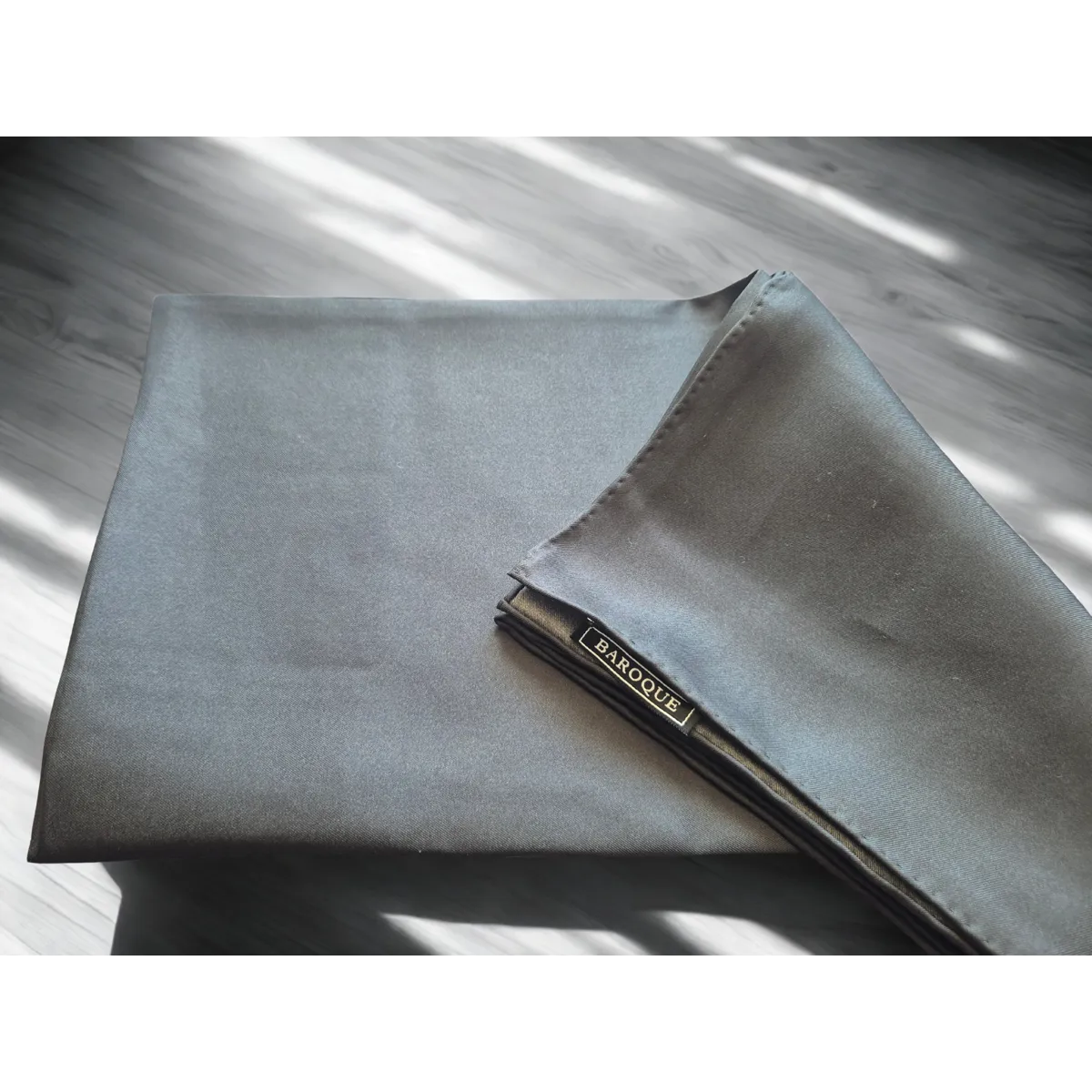 Baroque Plain Black - LAST ONE